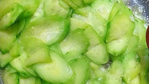 六月吃瓜的瓜指的是什么,传统习俗背后的文化内涵